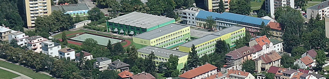 Areál školy - pohled